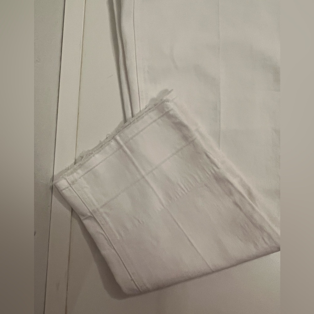 Joe’s High Rise Straight Crop White jeans 👖 - Picture 10 of 16